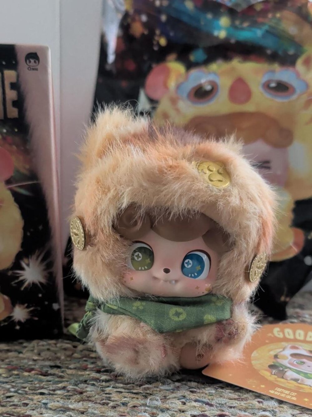 Jotoys Q kid Good Fortune "Fortune Cat" plushie with key chain...